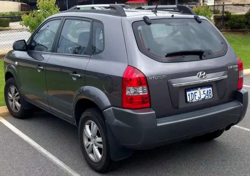 Hyundai Tucson - 2