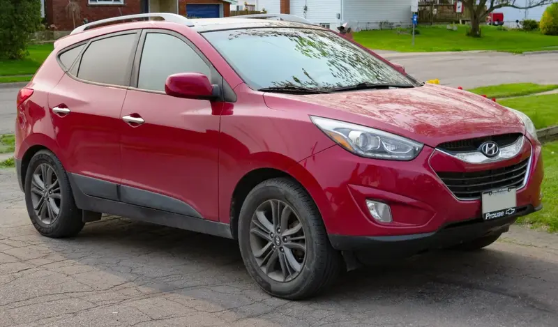 Hyundai Tucson - 2