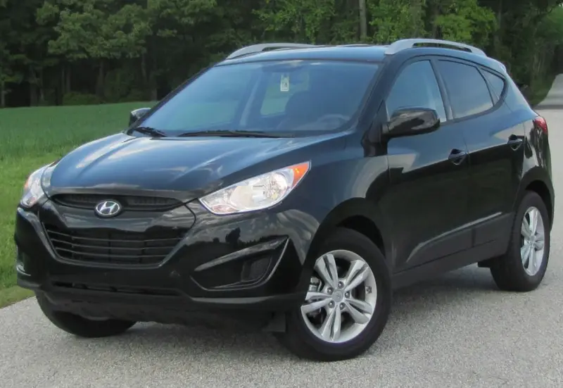 Hyundai Tucson - 2