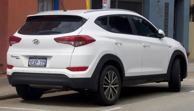 Hyundai Tucson - 2