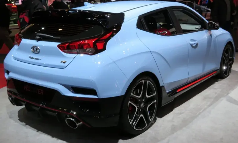 Hyundai Veloster - 6