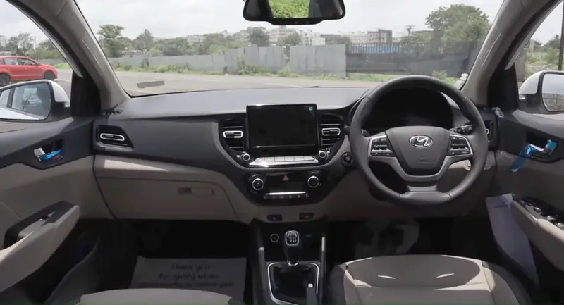 Hyundai Verna - 2