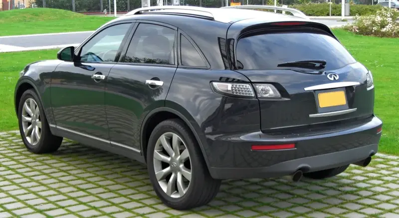 Infiniti FX - 5
