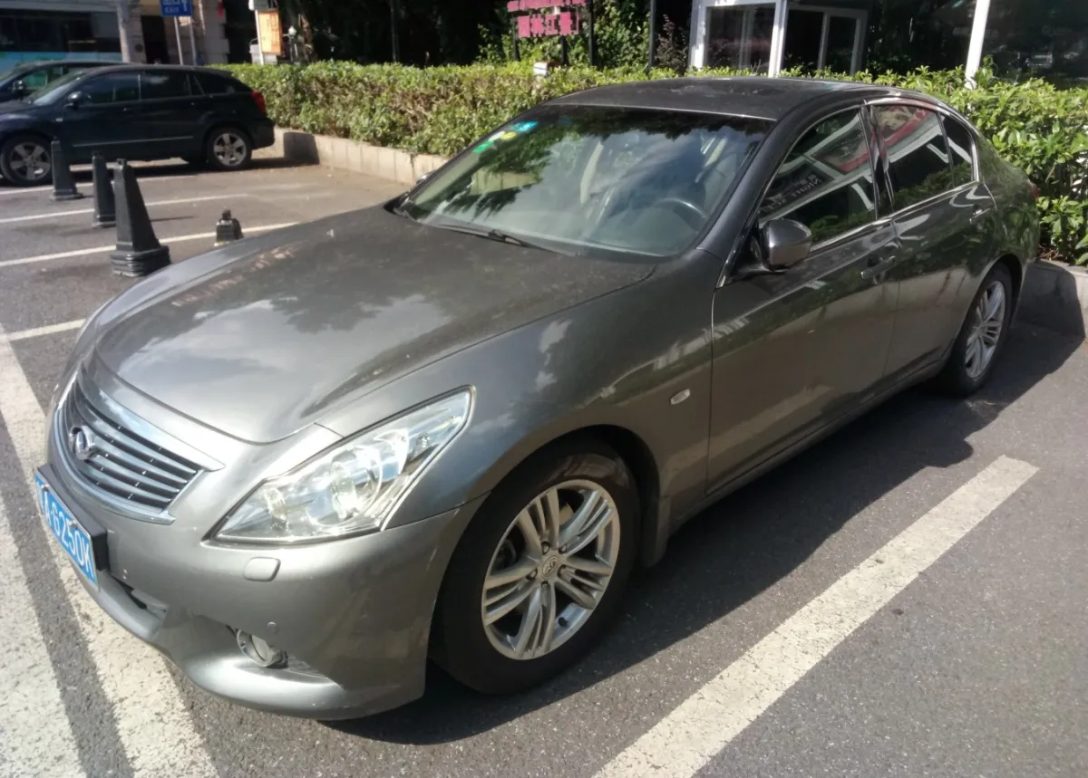 G25 Sedan (V36, facelift 2011)