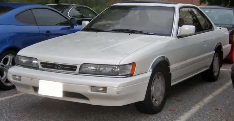 Infiniti M - 2