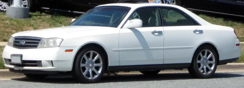 Infiniti M - 2