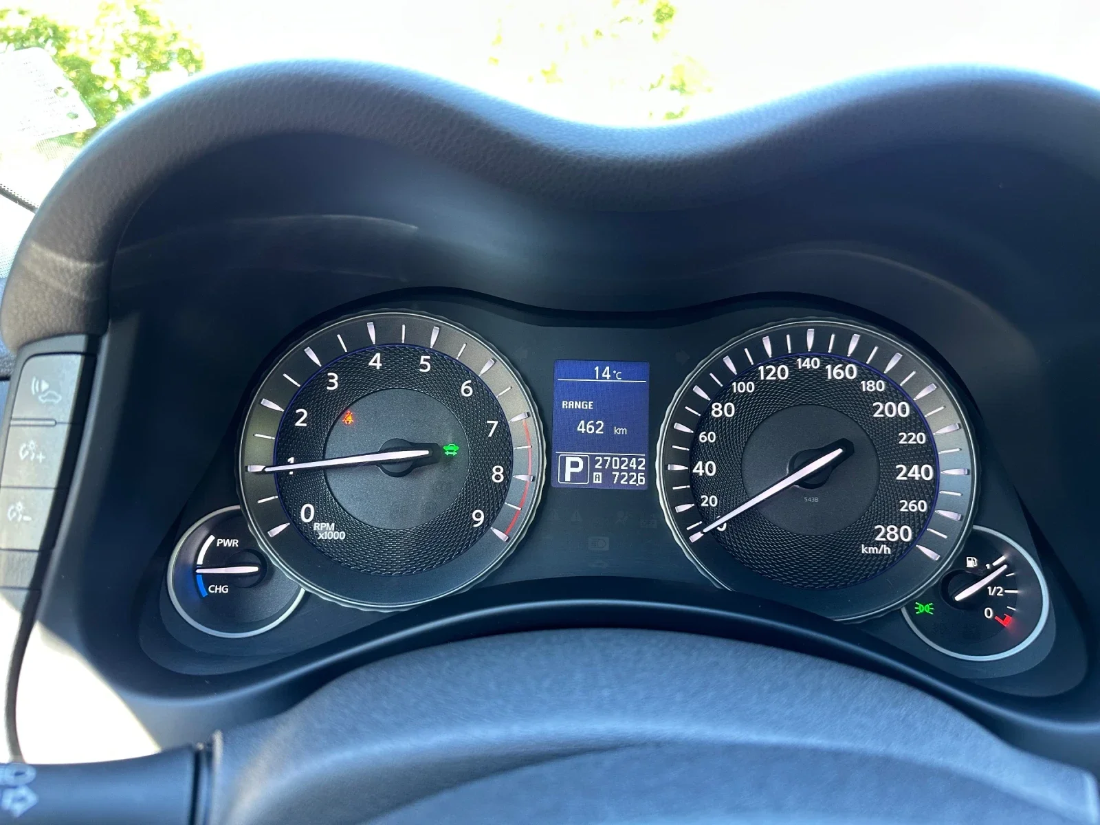 Infiniti M M IV (Y51)