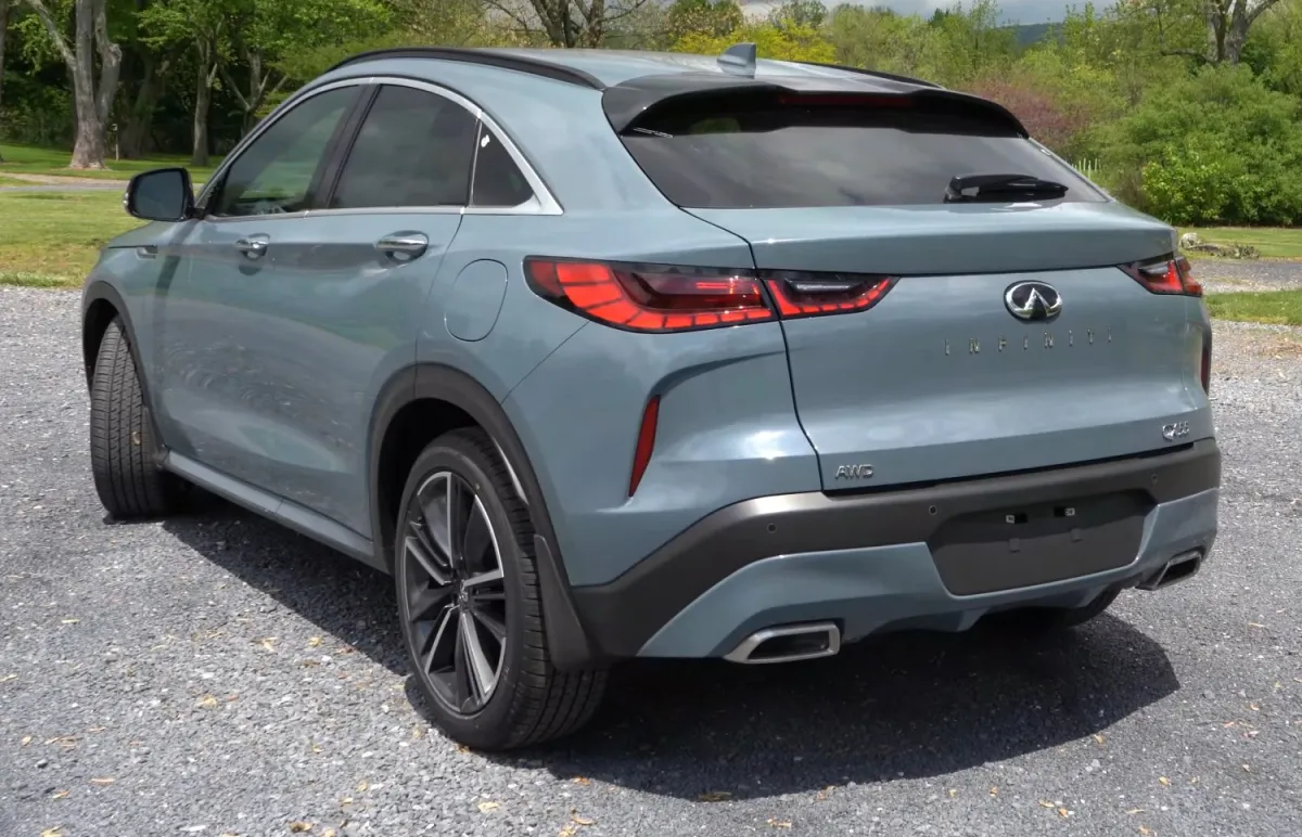 Infiniti QX55 QX55 2.0i Turbo (268 bg) IAWD CVT - görsel 4