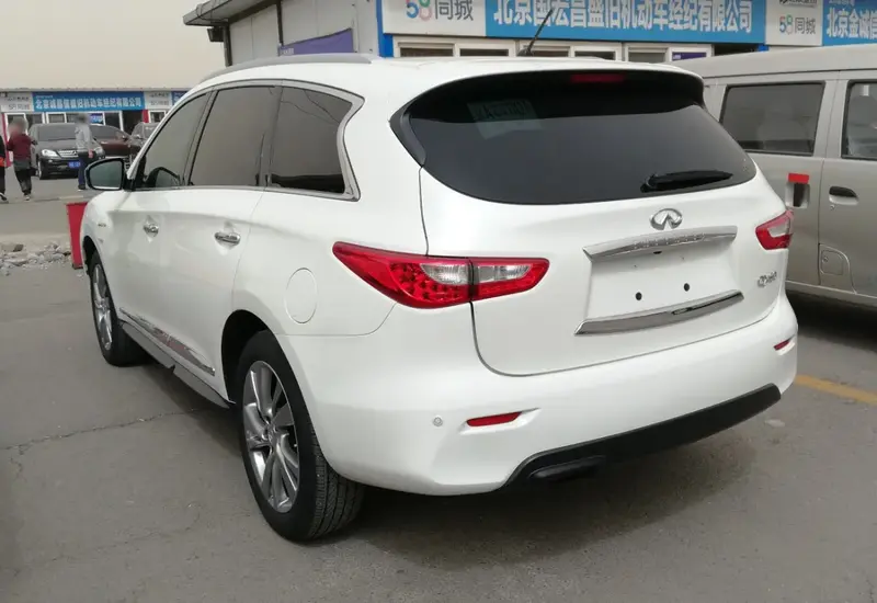Infiniti QX60 - 4