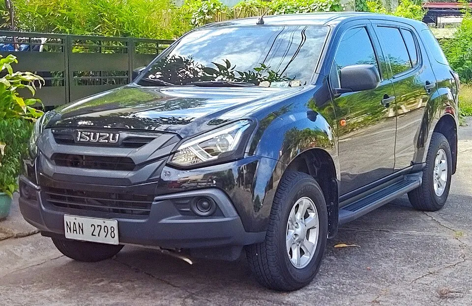 Isuzu 3