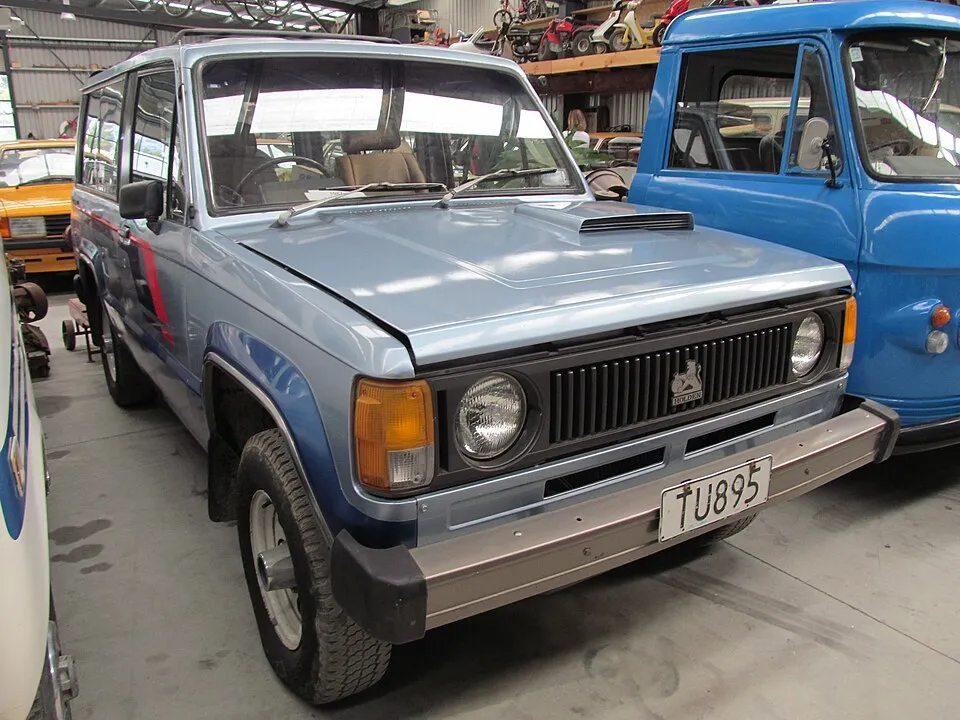 Isuzu Trooper Trooper (UBS)