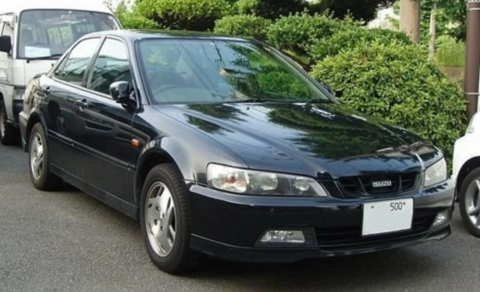 Isuzu Aska Aska IV (GS-5)