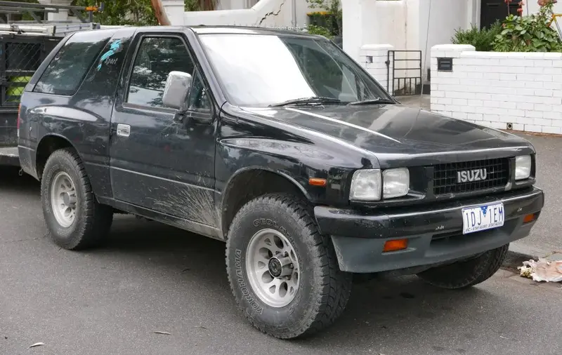 Isuzu Mu Mu