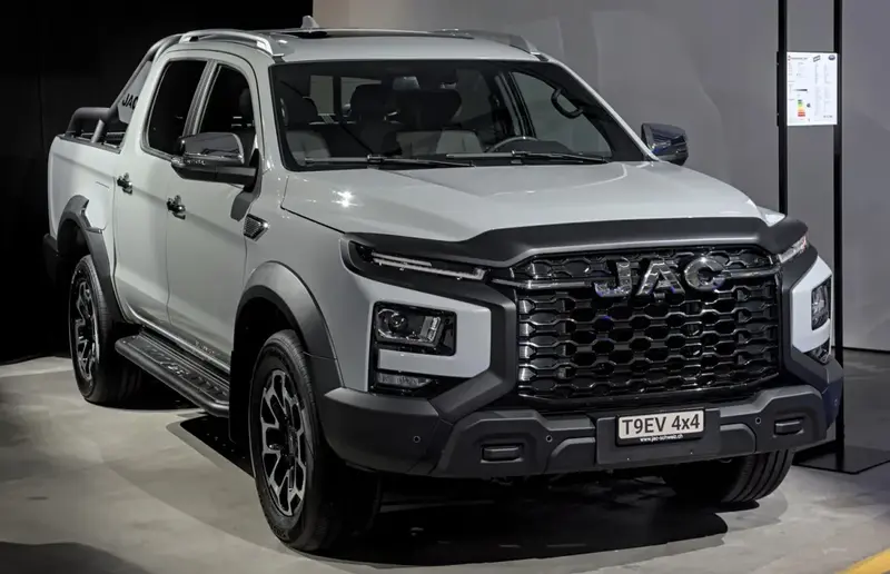 JAC T9 - 4