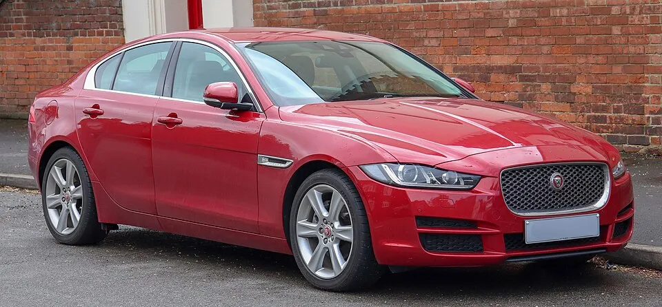 Jaguar XE XE (X760, facelift 2020)