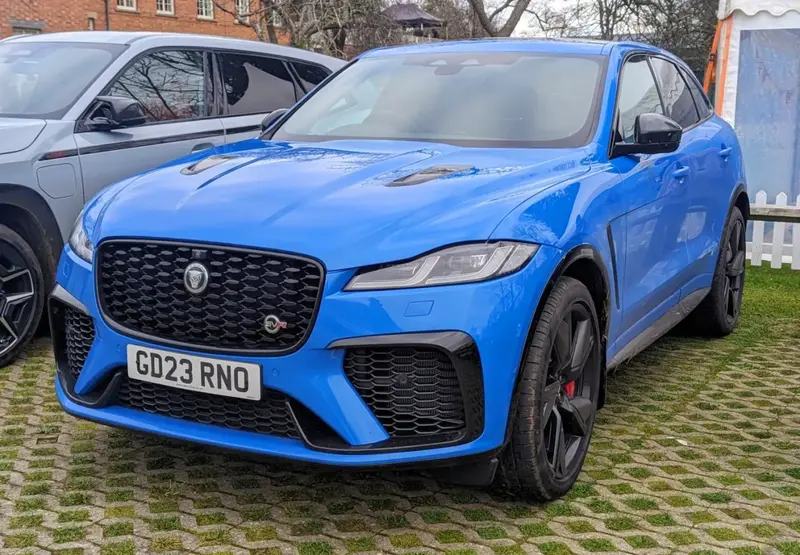 Jaguar F-Pace - 3