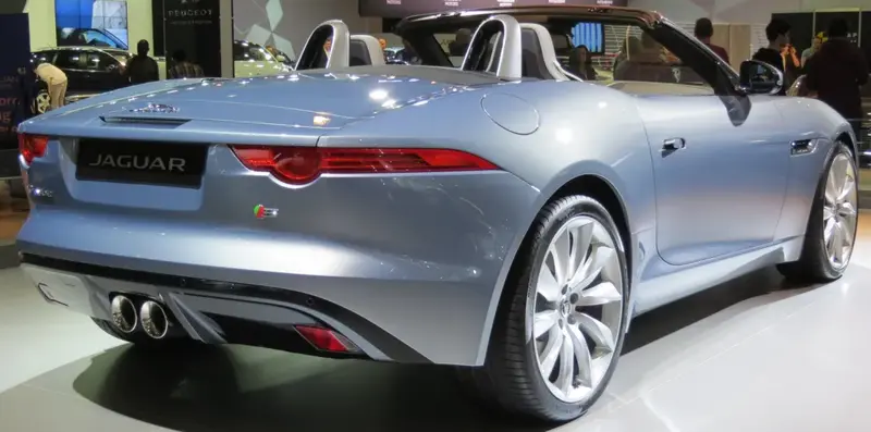 Jaguar F-type - 4