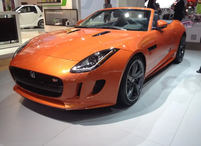 Jaguar F-type - 5