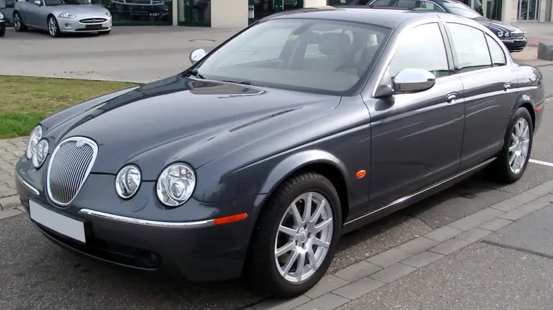 Jaguar S-type - 2