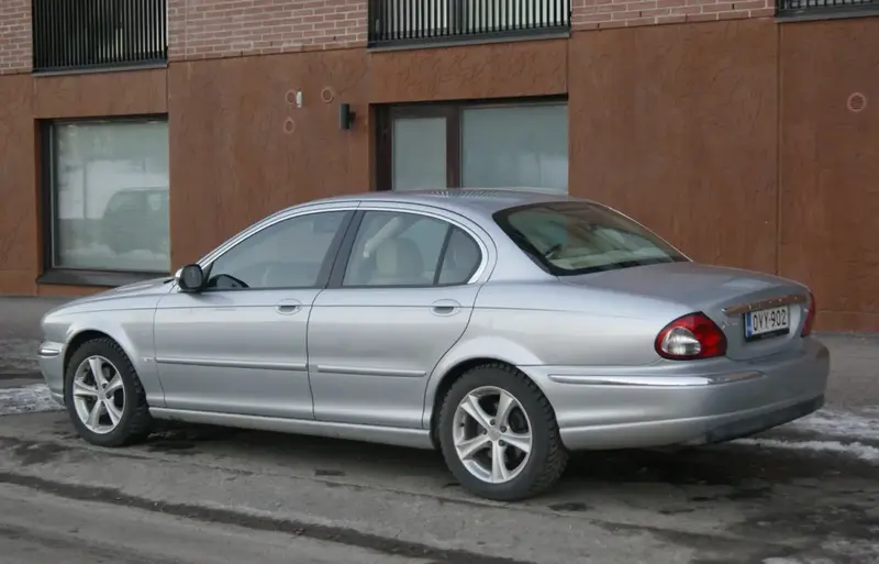 Jaguar X-type - 6
