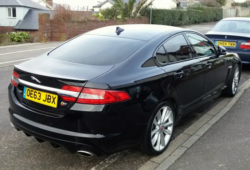 Jaguar XF - 4