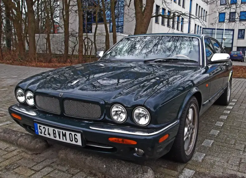 Jaguar XJ XJ (X308)