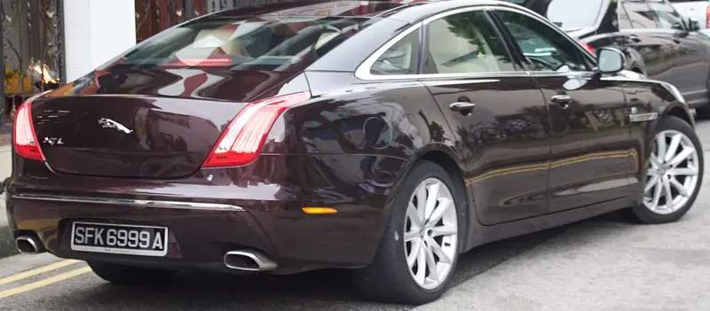 Jaguar XJ - 2