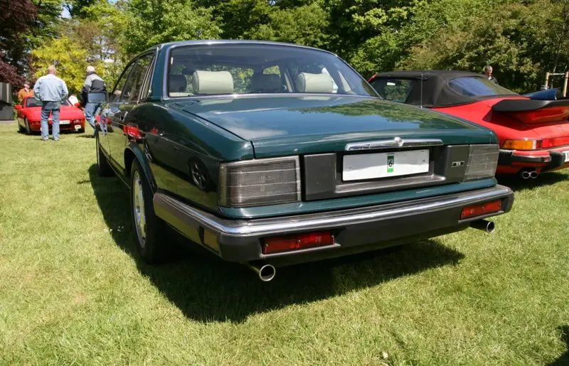 Jaguar XJ - 5