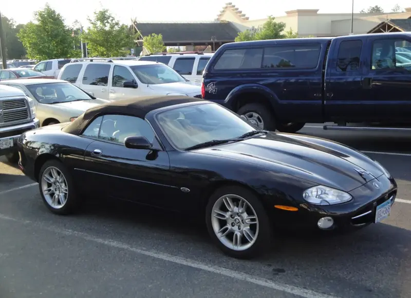 Jaguar XK - 5