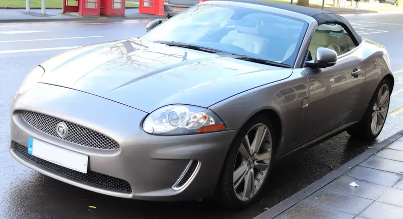 Jaguar XK - 2