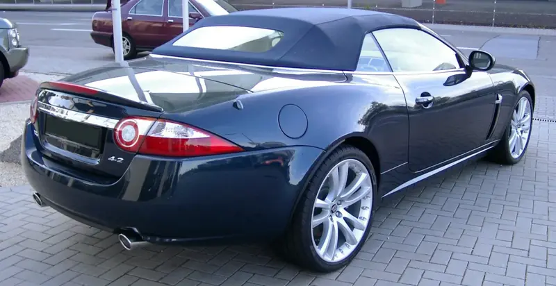 Jaguar XK - 2