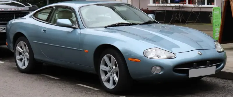 Jaguar XK - 3