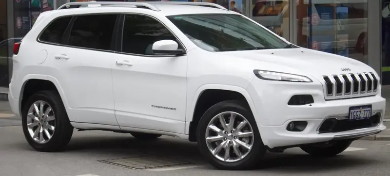 Jeep Cherokee - 4
