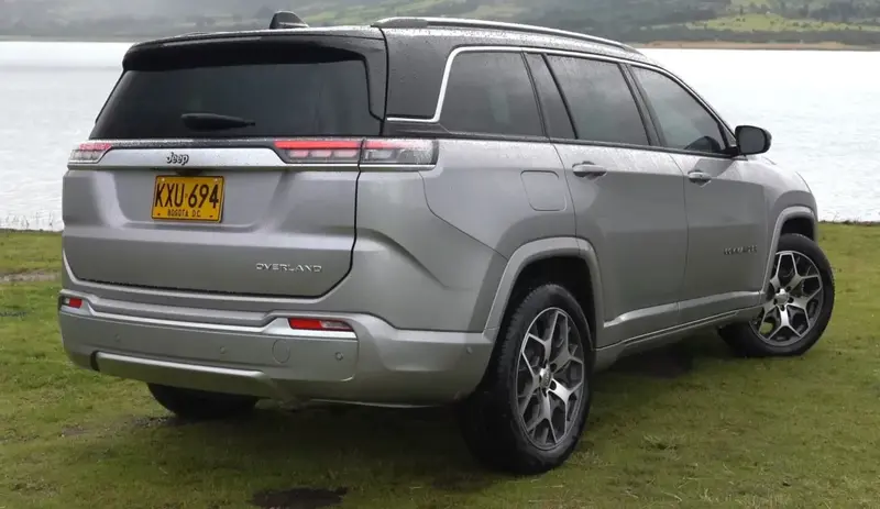 Jeep Commander - 2