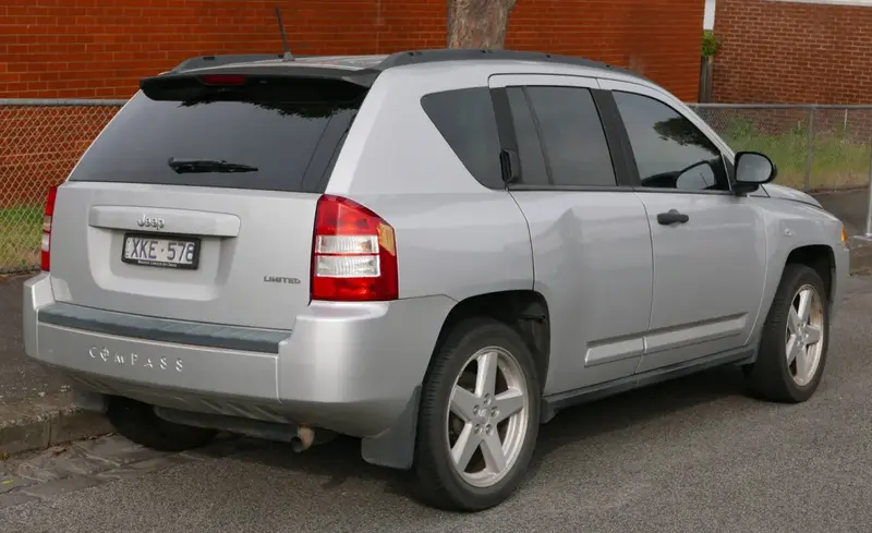 Jeep Compass - 2