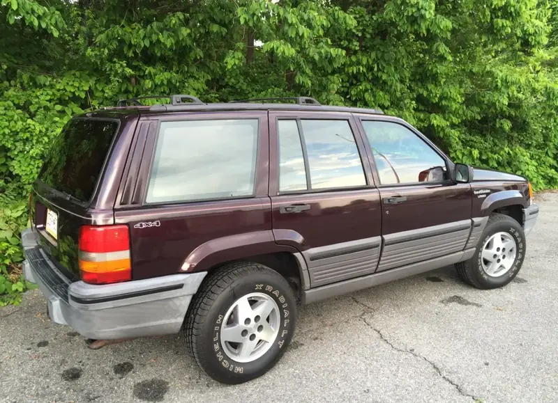 Jeep Grand Cherokee - 4