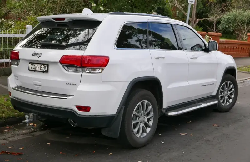 Jeep Grand Cherokee - 3
