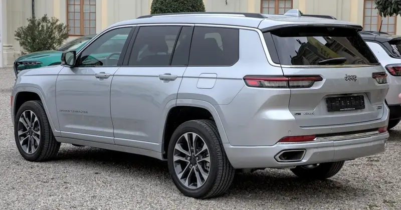 Jeep Grand Cherokee - 2