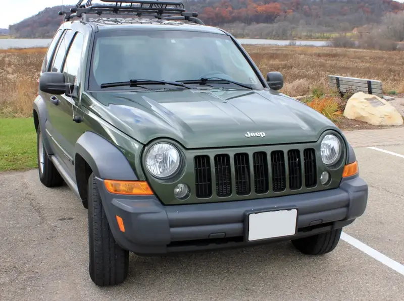 Jeep Liberty - 4