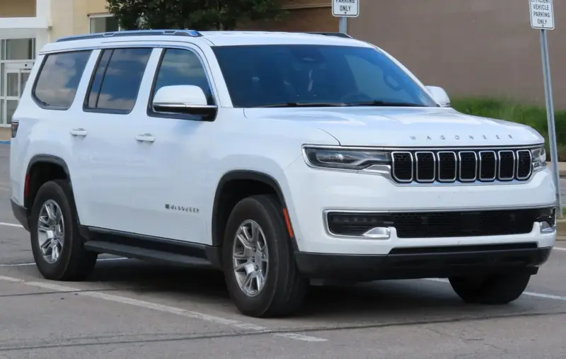Jeep Wagoneer - 3