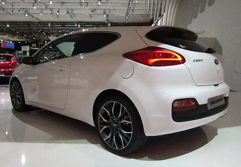 Kia Cee'd - 3