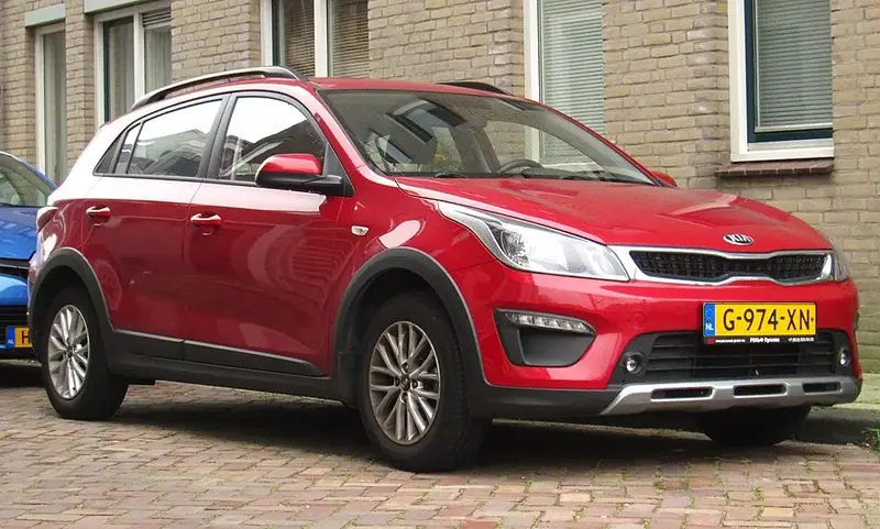 Kia Shuma - 2