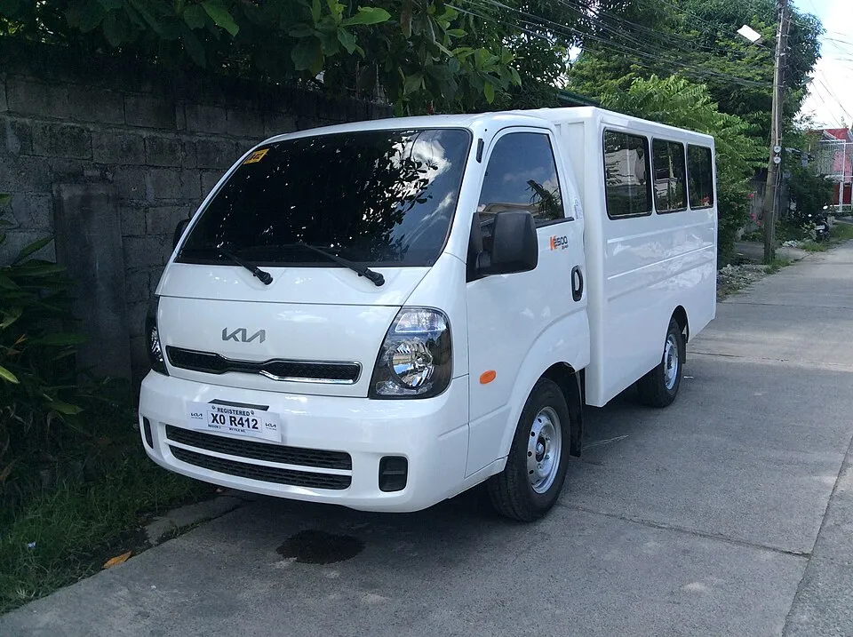 Kia 4