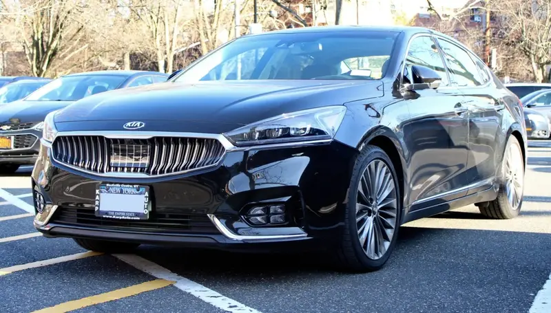 Kia Cadenza - 4