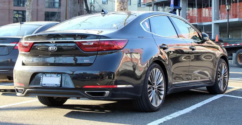 Kia Cadenza - 5