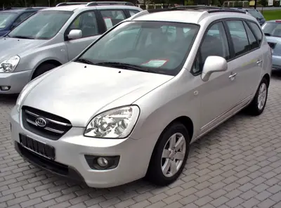 Kia Carens Carens II