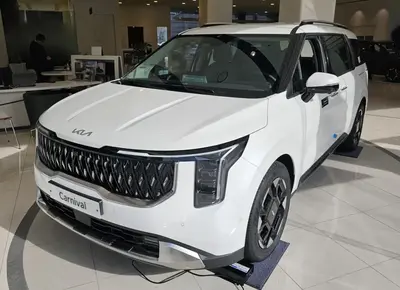 Kia Carnival Carnival IV (facelift 2023)