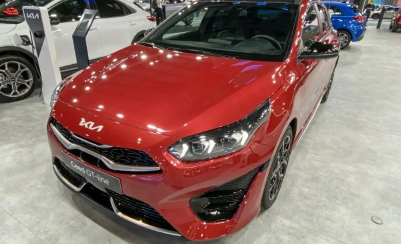 Kia Cee'd Ceed III (facelift 2021)