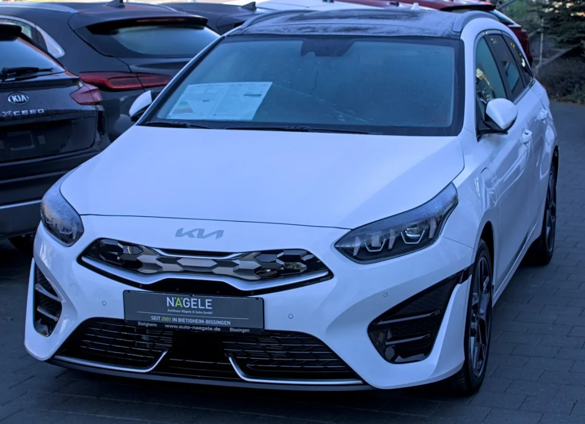 Kia - 5
