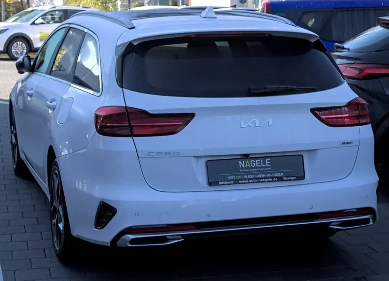 Kia Cee'd - 6